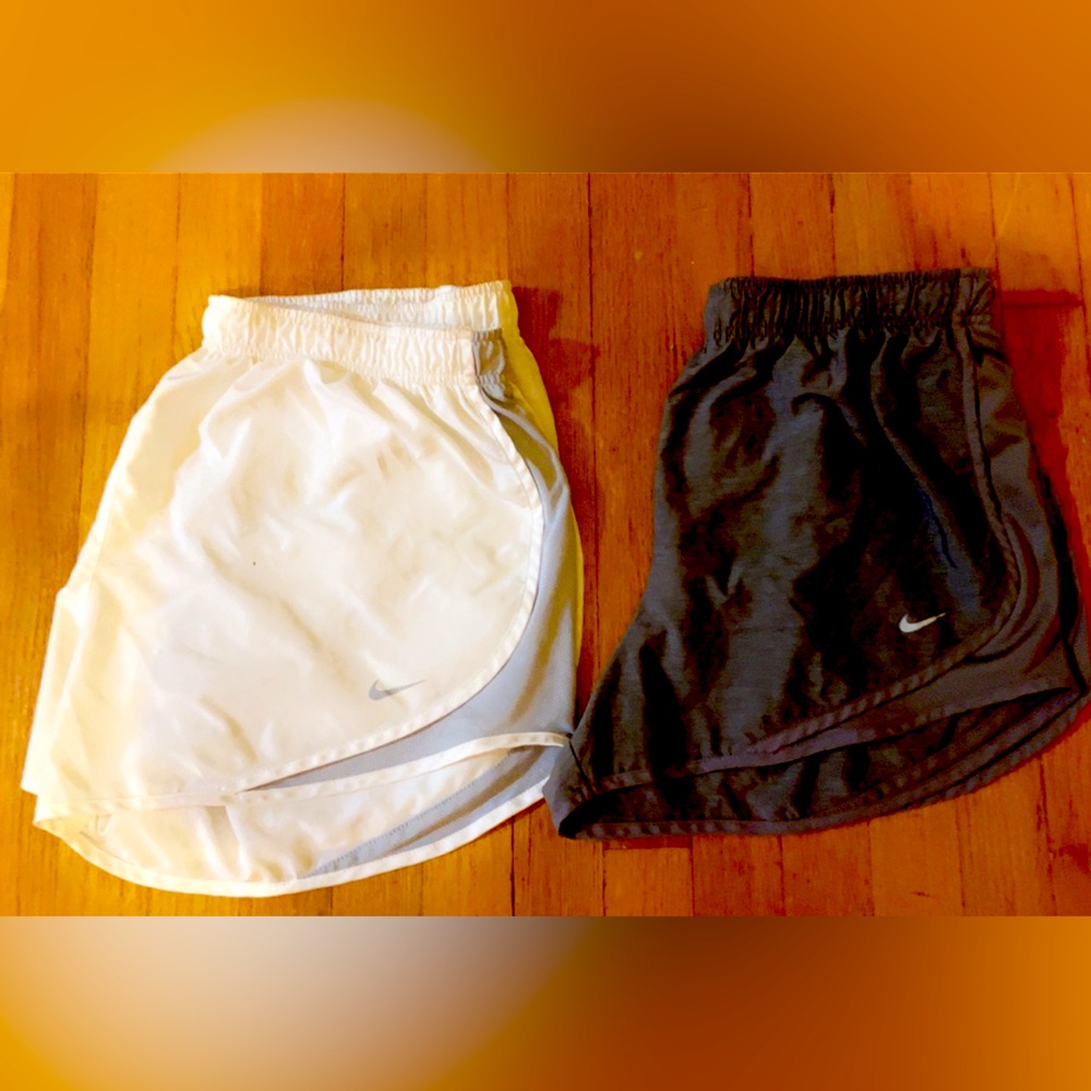 Women’s Nike Tempo Running Shorts